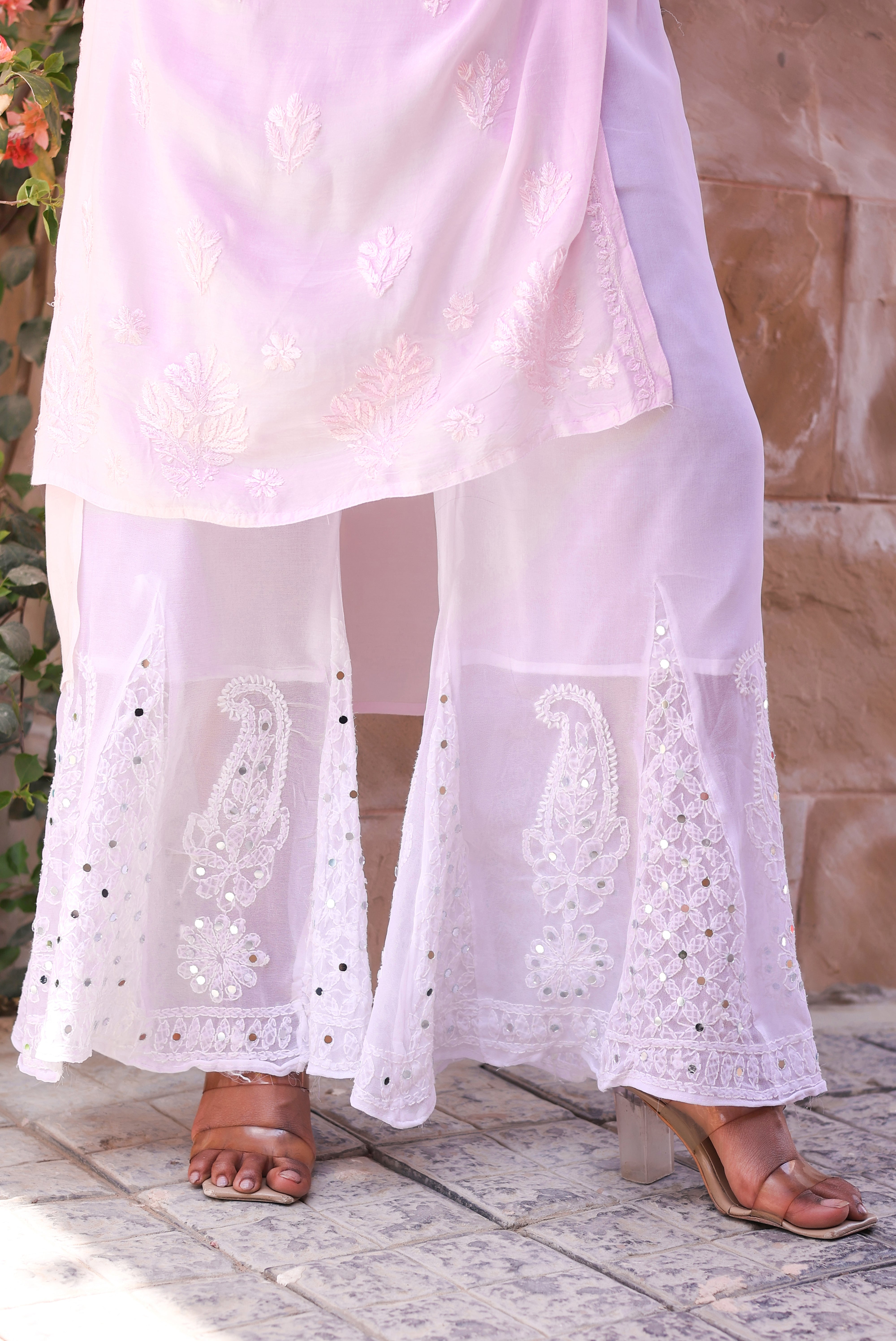 Chikankari Muslin Resham Long Kurta (Pink)