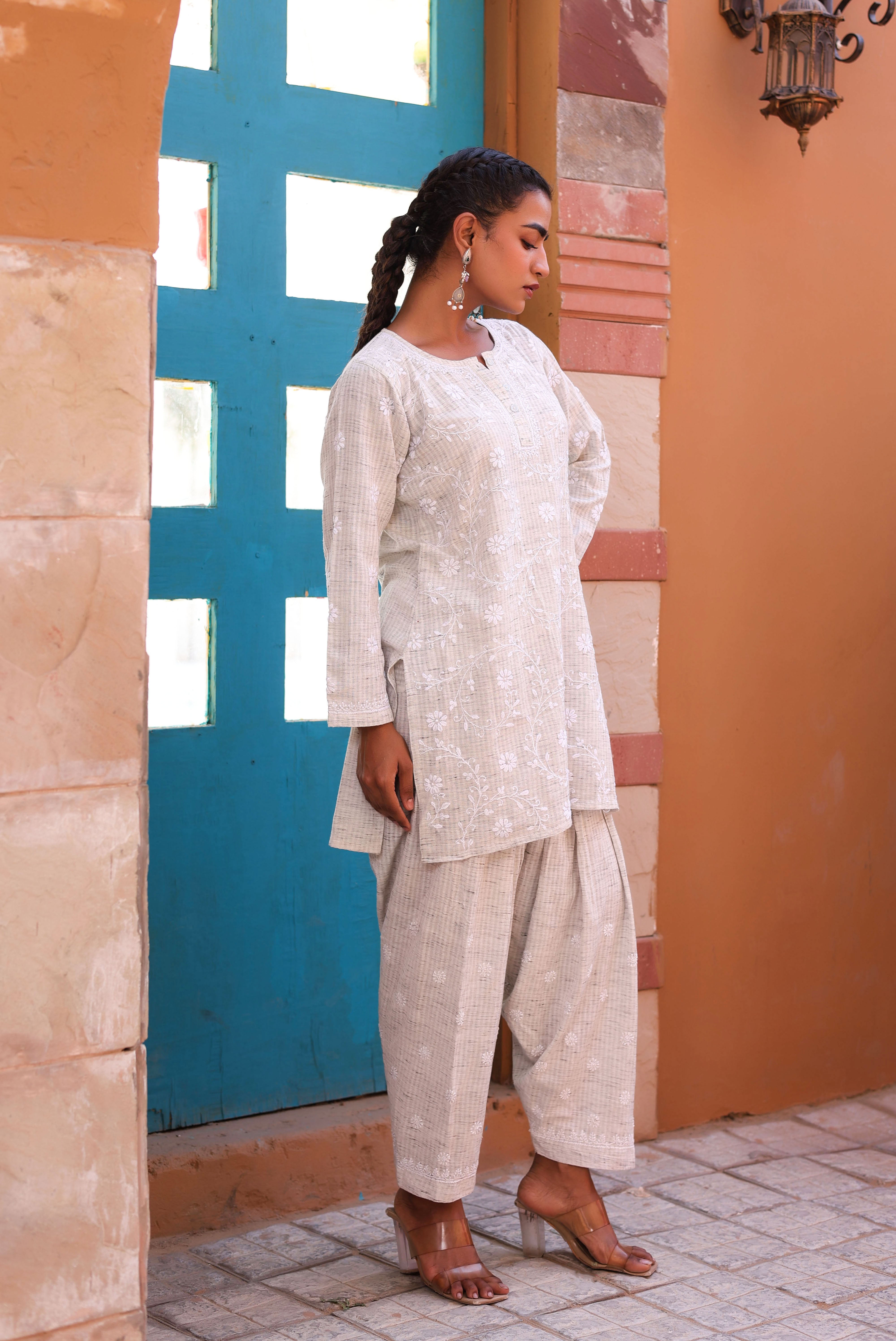 Chikankari Khadi Grey Co-ord Set Side Flower Bail (Grey)